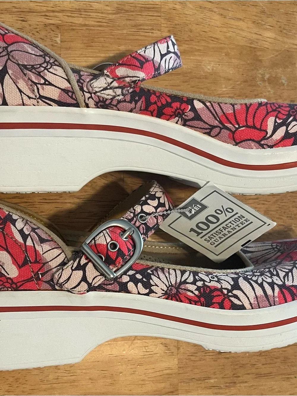 Dansko Valerie Vegan Floral Mary Jane Clogs Size 39 US 8.5-9 Pink Red